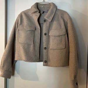 Shacket. Women’s size S